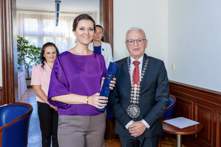 PHF má novú docentku!