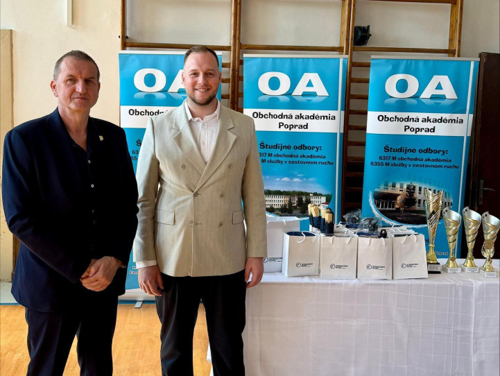 Prodekani z PHF v akcii pod Tatrami Prodekani z PHF v akcii pod Tatrami